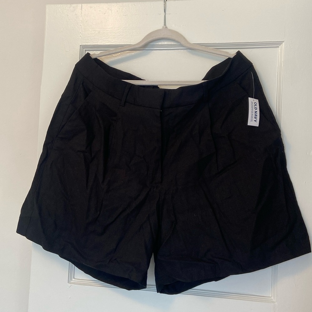 Old navy black high-rise linen shorts, XL, never worn!